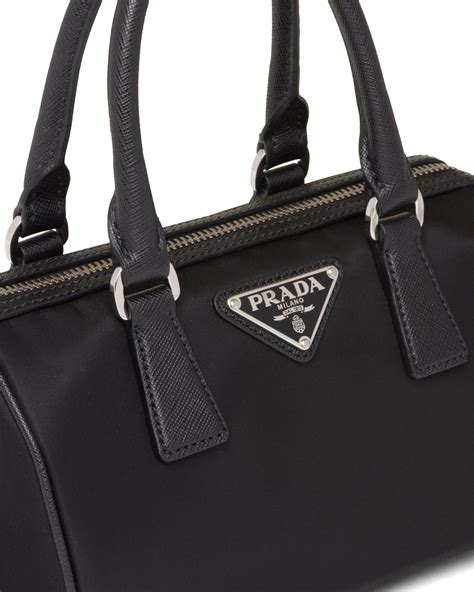 prada precios|bolso Prada.